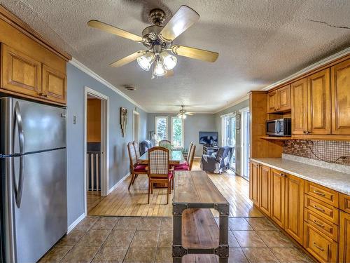 Overall view - 411 8E Rue, Chertsey, QC - Indoor Photo Showing Kitchen