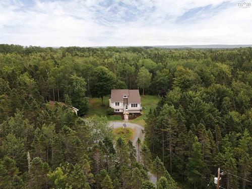 212 Renfrew Road, Enfield, NS 