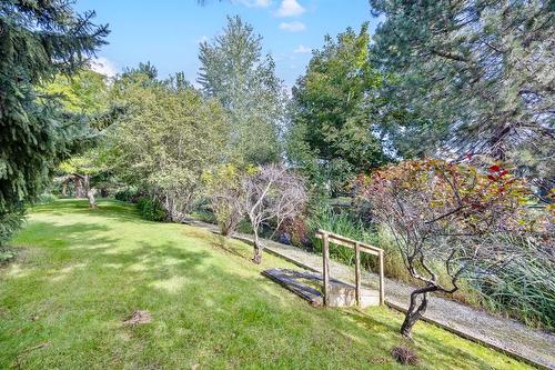 372-1260 Raymer Avenue, Kelowna, BC - Outdoor