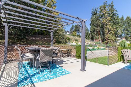 3764 Glenway Road, West Kelowna, BC - Outdoor