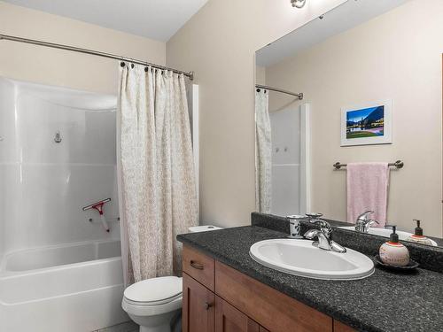 4101 Sundance Drive, Sun Peaks, BC - Indoor Photo Showing Bathroom