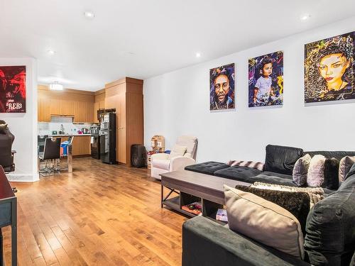 Living room - 1478  - 1482 Av. Bourbonnière, Montréal (Mercier/Hochelaga-Maisonneuve), QC - Indoor Photo Showing Living Room