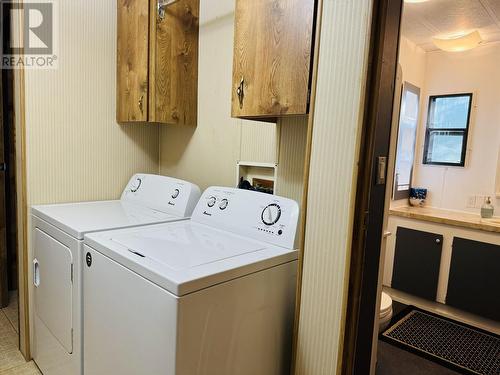 17 770 N 11Th Avenue, Williams Lake, BC - Indoor Photo Showing Laundry Room