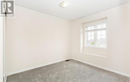 119 Decker Hollow Circle, Brampton, ON - Indoor Photo Showing Other Room