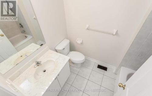 119 Decker Hollow Circle, Brampton (Credit Valley), ON - Indoor Photo Showing Bathroom