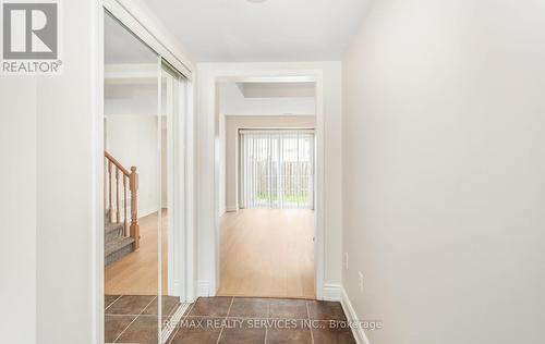 119 Decker Hollow Circle, Brampton, ON - Indoor Photo Showing Other Room