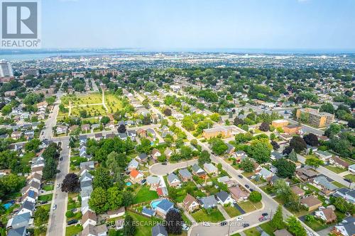 16 Burns Place, Hamilton, ON - Outdoor With View