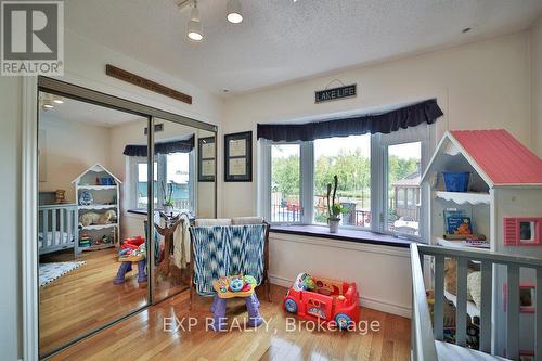 233 Sand Road, East Gwillimbury, ON - Indoor Photo Showing Other Room