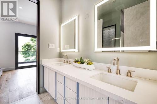 47 Moore Street, Brampton (Bram West), ON - Indoor Photo Showing Bathroom