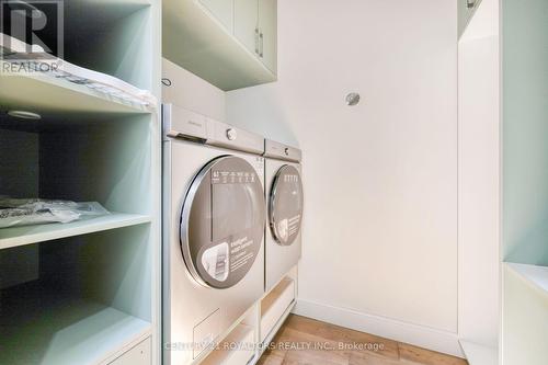 47 Moore Street, Brampton, ON - Indoor Photo Showing Laundry Room