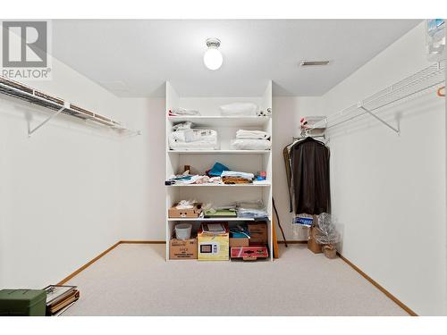 2645 Golf View Place, Blind Bay, BC - Indoor With Storage