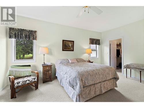 2645 Golf View Place, Blind Bay, BC - Indoor Photo Showing Bedroom