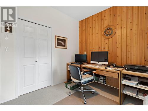 2645 Golf View Place, Blind Bay, BC - Indoor Photo Showing Office