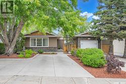 350 Assiniboine DRIVE  Saskatoon, SK S7K 3Z2