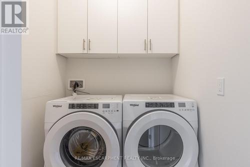 1261 Merton Road, Oakville, ON - Indoor Photo Showing Laundry Room