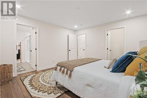 209 Trudeau Crescent, Russell, ON - Indoor Photo Showing Bedroom