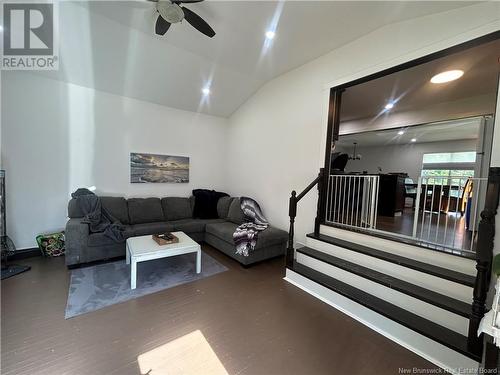 7719 Route 8, New Bandon, NB - Indoor Photo Showing Living Room