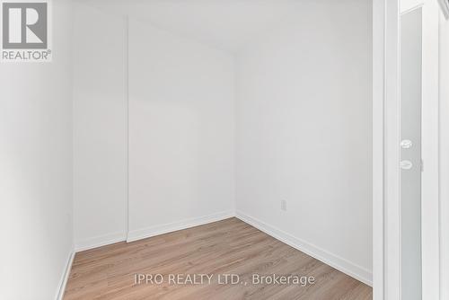 602 - 10 De Boers Drive, Toronto (York University Heights), ON - Indoor Photo Showing Other Room