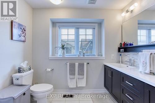 61 Waterview Lane, Grimsby, ON - Indoor Photo Showing Bathroom