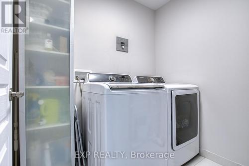 61 Waterview Lane, Grimsby, ON - Indoor Photo Showing Laundry Room