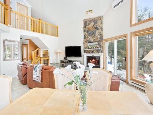 Dining room - 49 Ch. Cadieux, La Minerve, QC - Indoor With Fireplace