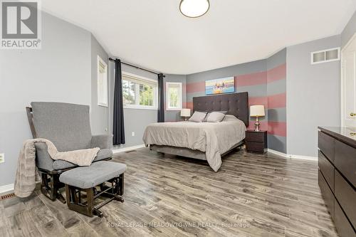 53 Gooderham Drive, Halton Hills (Georgetown), ON - Indoor Photo Showing Bedroom