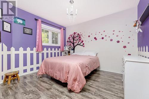 53 Gooderham Drive, Halton Hills, ON - Indoor Photo Showing Bedroom