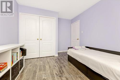 53 Gooderham Drive, Halton Hills (Georgetown), ON - Indoor Photo Showing Bedroom