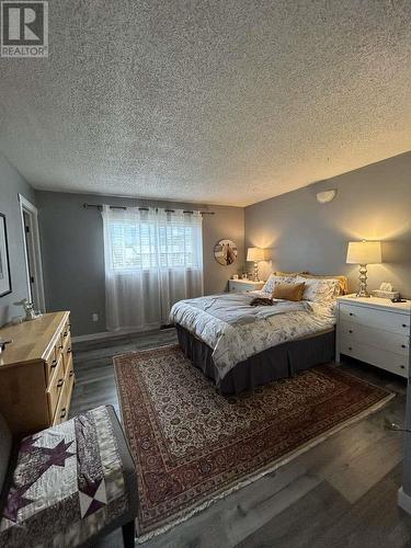 1250 9Th Avenue, Valemount, BC - Indoor Photo Showing Bedroom