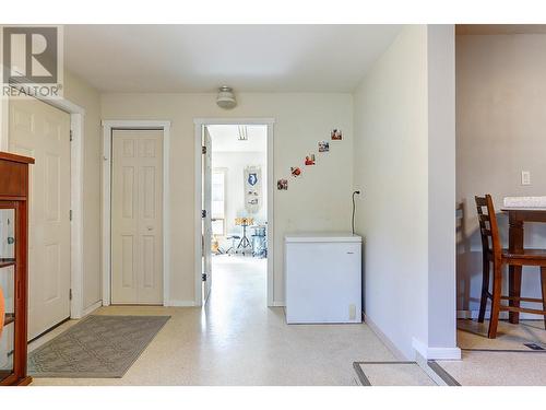 2890 Jarvis Street, Armstrong, BC - Indoor Photo Showing Other Room