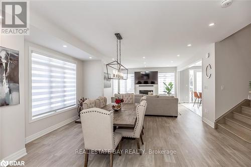 45 Wood Crescent, Essa, ON - Indoor Photo Showing Dining Room