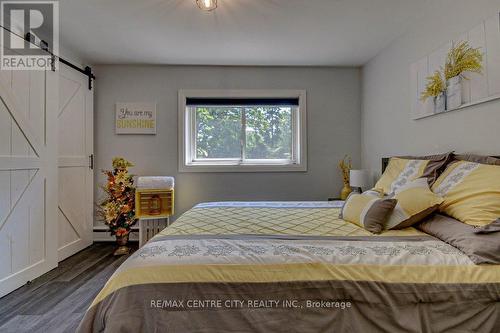 4504 East Road, Central Elgin (Port Stanley), ON - Indoor Photo Showing Bedroom