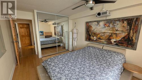 808 - 5280 Lakeshore Road, Burlington (Appleby), ON - Indoor Photo Showing Bedroom