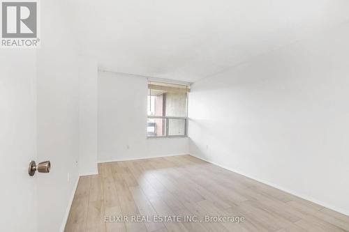 402 - 2365 Kennedy Road, Toronto (Agincourt South-Malvern West), ON - Indoor Photo Showing Other Room