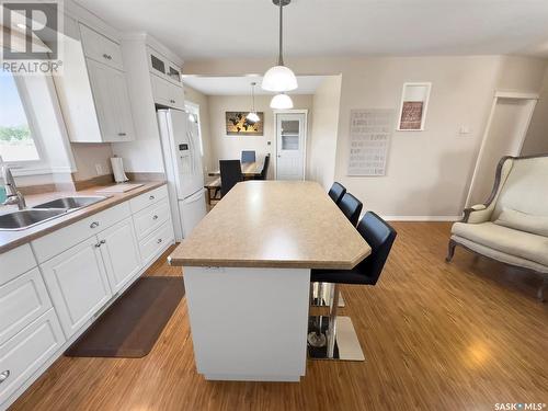 South #4 Acreage, Swift Current Rm No. 137, SK - Indoor Photo Showing Kitchen With Double Sink