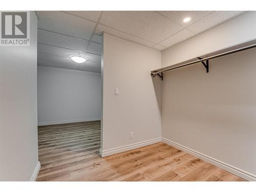 2303 19 Street, Vernon, BC - Indoor