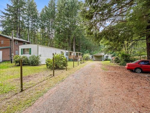 7821 Little Way, Fanny Bay, BC 