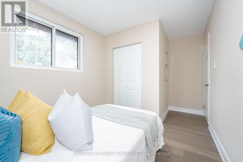 8 Bailey Crescent, Toronto (Woburn), ON - Indoor Photo Showing Bedroom