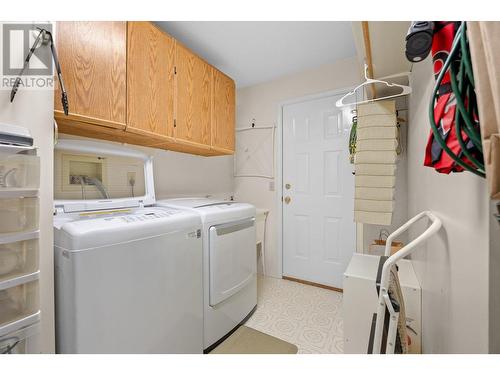 1255 Raymer Avenue Unit# 486, Kelowna, BC - Indoor Photo Showing Laundry Room