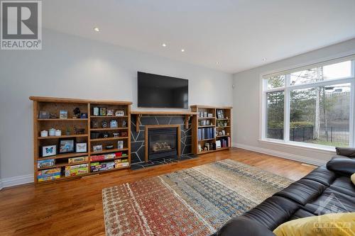 1853 Rideau Garden Drive, Ottawa, ON - Indoor Photo Showing Living Room With Fireplace