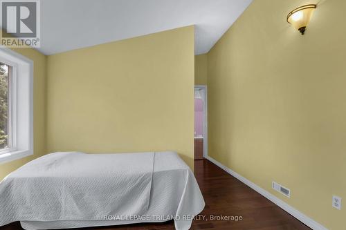 15772 Turin Line, Chatham-Kent, ON - Indoor Photo Showing Bedroom