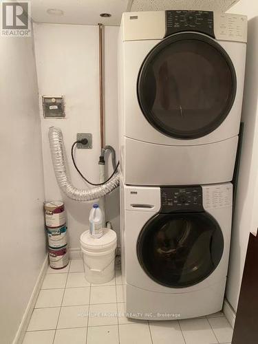 1811 - 38 Elm Street, Toronto, ON - Indoor Photo Showing Laundry Room