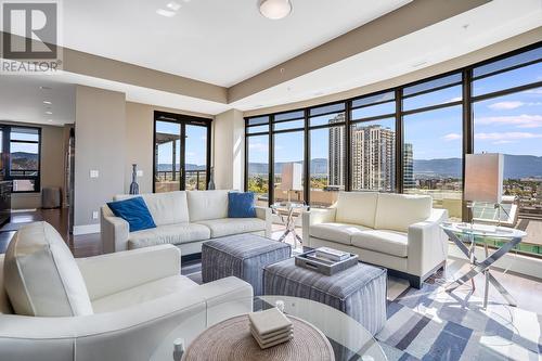 1395 Ellis Street Unit# 902, Kelowna, BC - Indoor Photo Showing Living Room