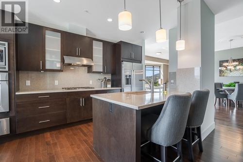 1395 Ellis Street Unit# 902, Kelowna, BC - Indoor Photo Showing Kitchen With Upgraded Kitchen