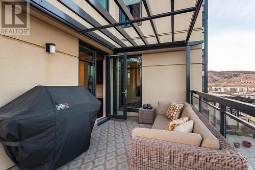 1395 Ellis Street Unit# 902, Kelowna, BC - Outdoor With Exterior