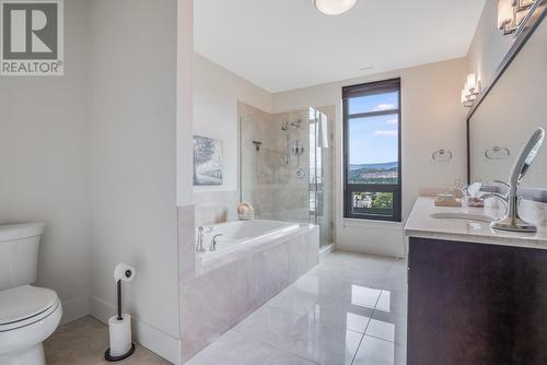 1395 Ellis Street Unit# 902, Kelowna, BC - Indoor Photo Showing Bathroom