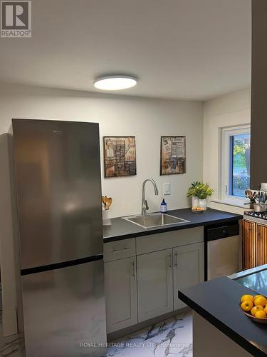 275 Albert Street, Belleville, ON - Indoor Photo Showing Kitchen With Double Sink