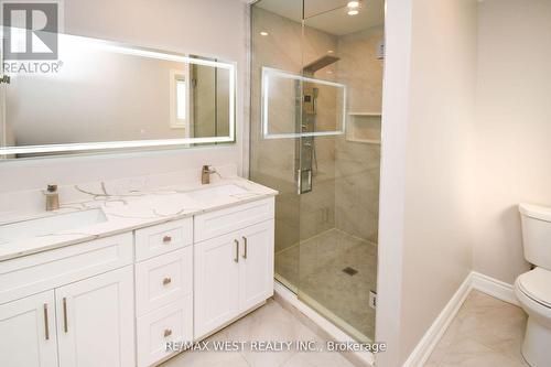 25 Meadowlark Road, Barrie (Cundles East), ON - Indoor Photo Showing Bathroom