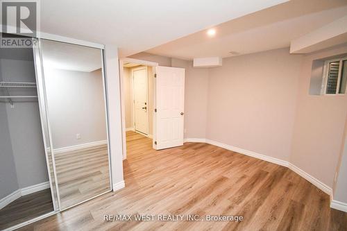 25 Meadowlark Road, Barrie, ON - Indoor Photo Showing Other Room