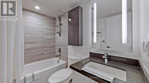 2306 - 188 Cumberland Street, Toronto, ON - Indoor Photo Showing Bathroom